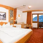 מלון Aktiv Panoramahotel Daniel 4*