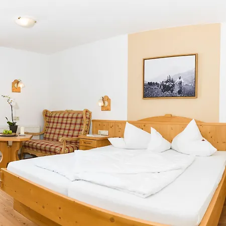 Aktiv Panoramahotel Daniel ザウテンス