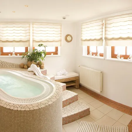 Aktiv Panoramahotel Daniel 4*