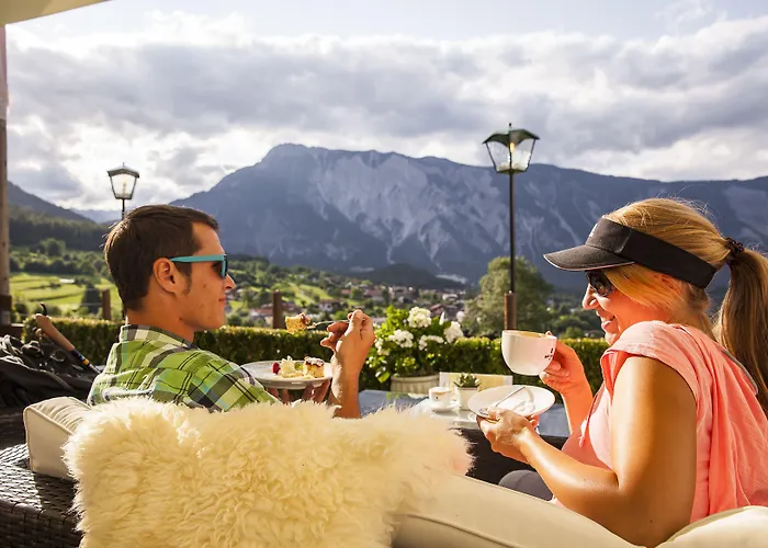 艾克特弗帕纳罗玛丹尼尔酒店 4*