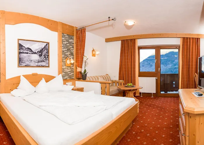 ホテル Aktiv Panoramahotel Daniel 4*